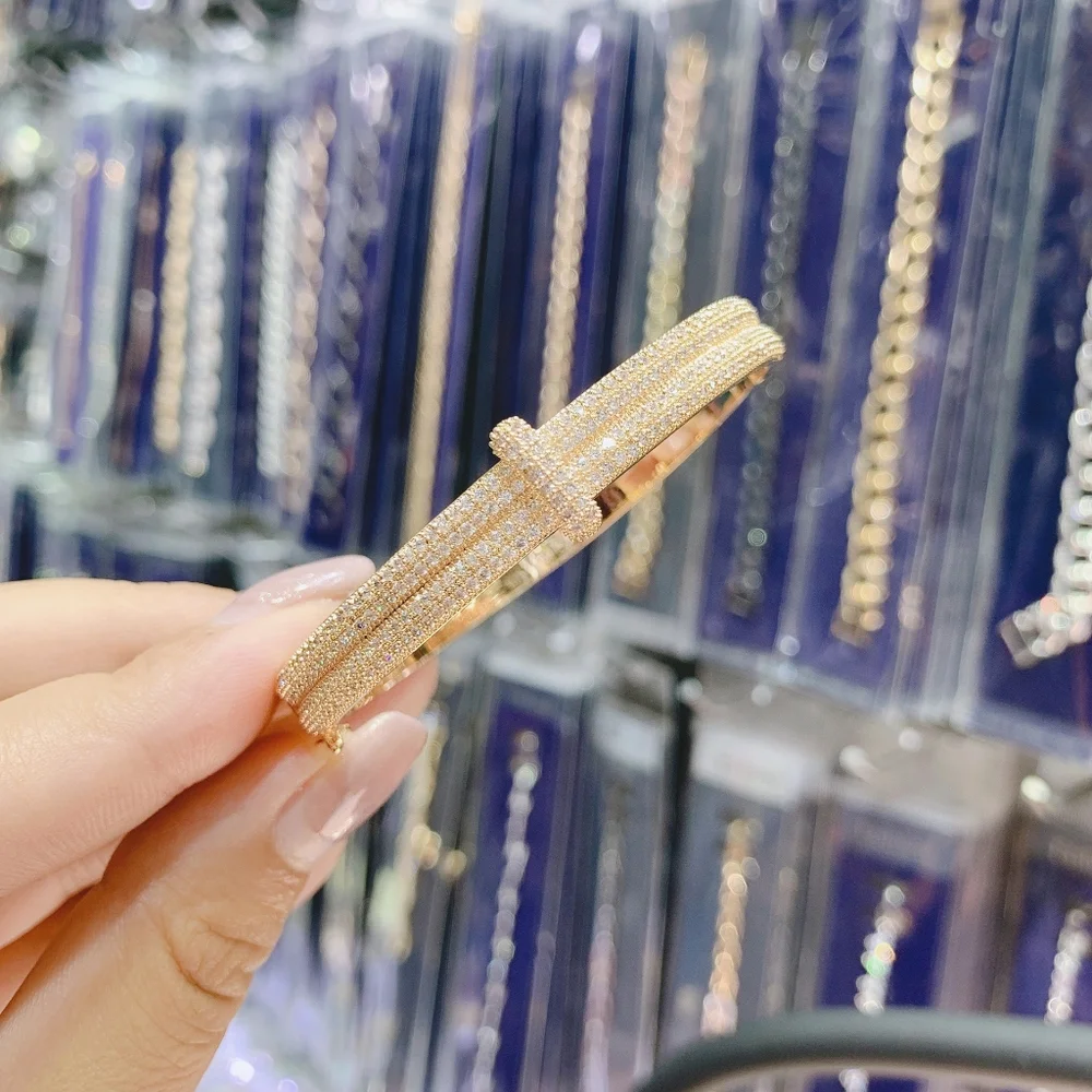 14k gold diamond bracelet - Picture 6 of 12